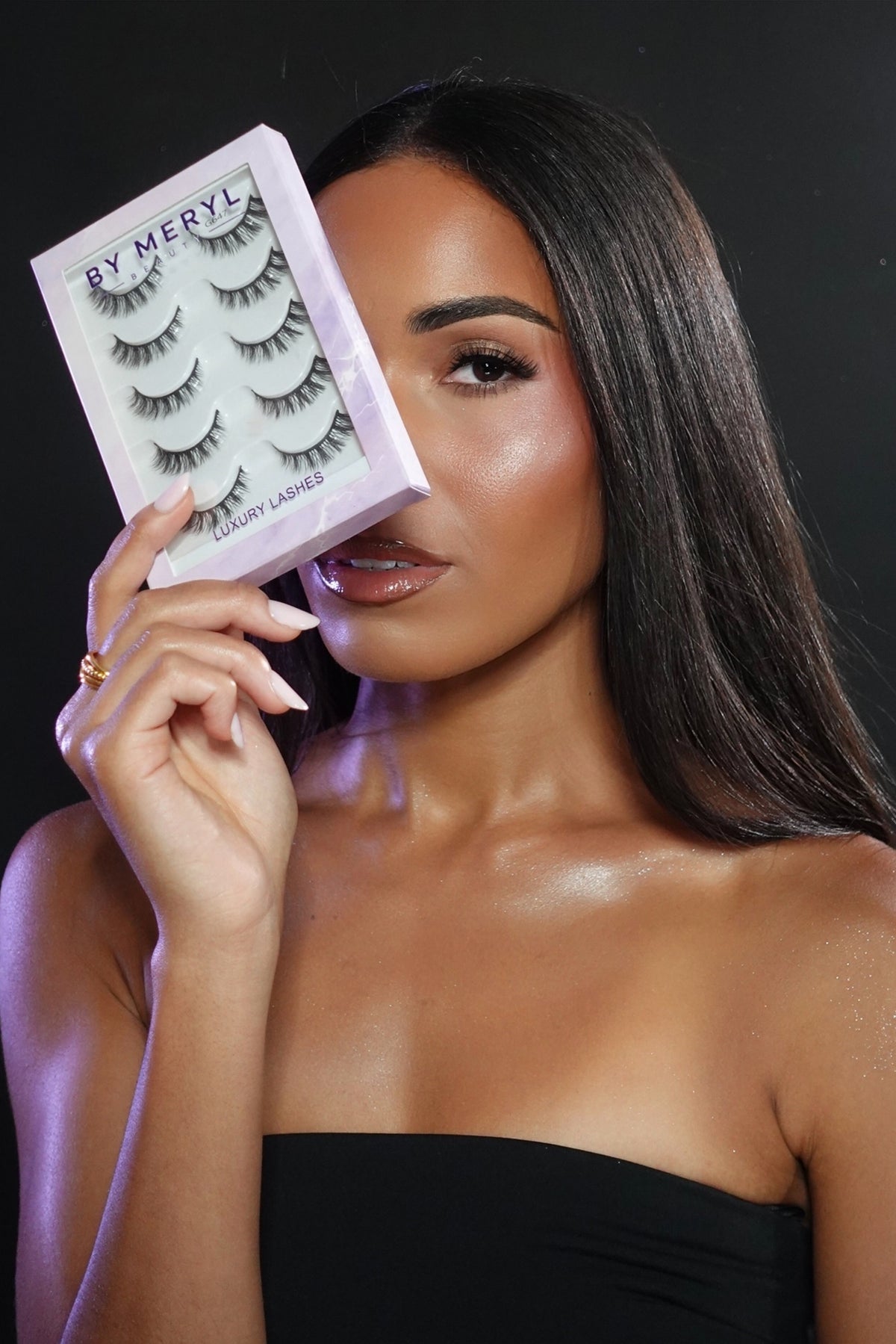Boîte faux cils + 5 franges